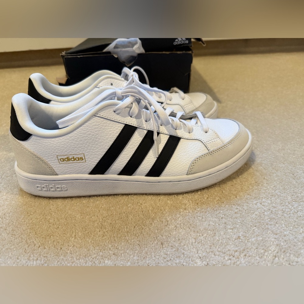Adidas Grande Court SE FW3277 Men’s Size 13 US - WHITE/BLACK - SLIGHTLY USED